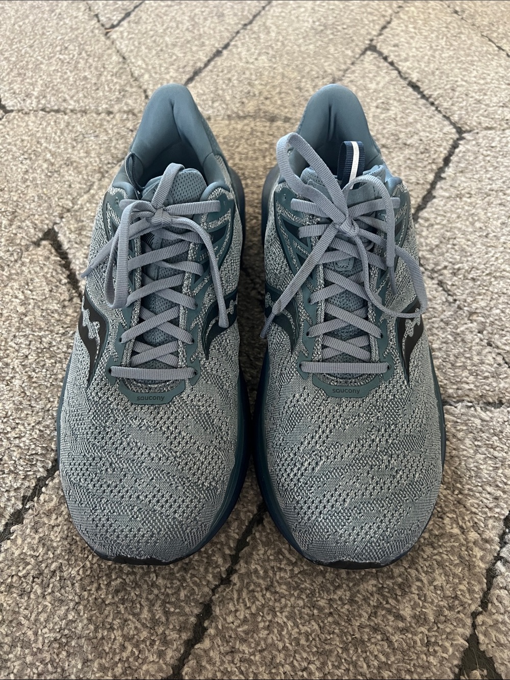 Men’s Saucony Shoes